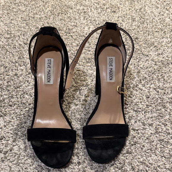 Steve Madden Elegant Black Heels - Picture 1 of 3